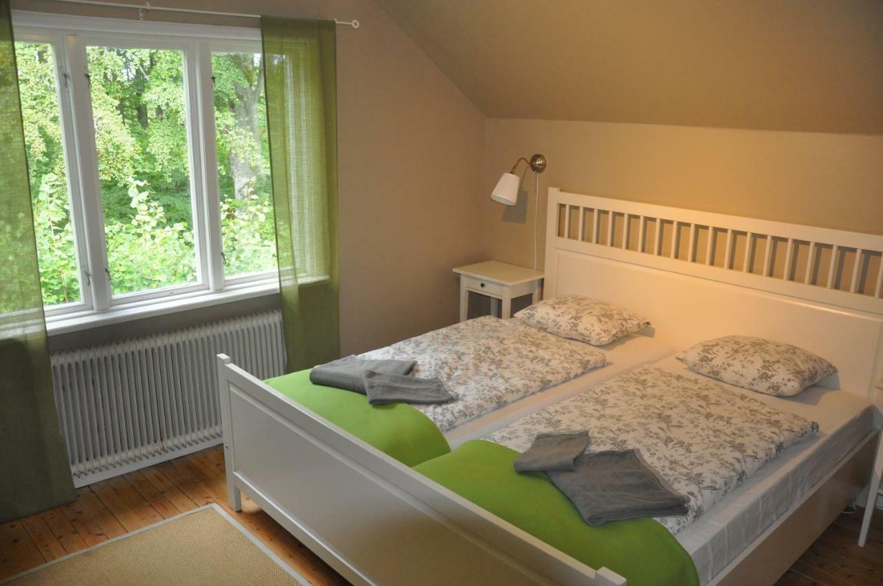Hotel & Pensionat Bjoerkelund Stenbrohult  Esterno foto